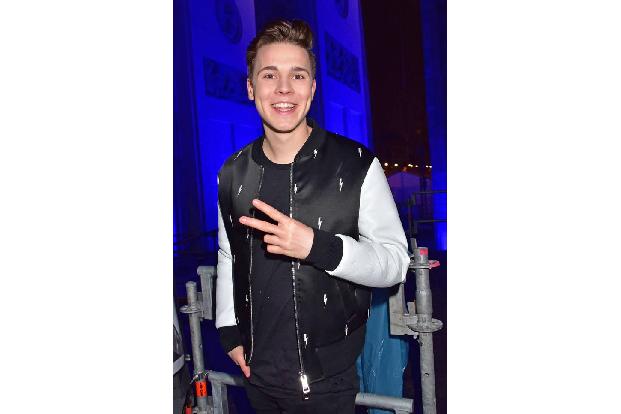 ...das jüngere Publikum gab es dann schließlich auch noch was: DJ Felix Jaehn sorgte mit seinen Hits wie 'Ain't Nobody' für ...