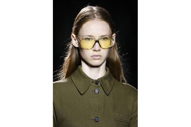...Mulberry machte diese Brillen schon im Herbst auf dem Laufsteg zum Thema. Ob die Gläser getönt sind oder nicht, das Acces...