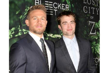 Wie ein echtes Dream-Team präsentierten sich die Hauptdarsteller aus 'Die versunkene Stadt Z' am Donnerstag: Charlie Hunnam ...