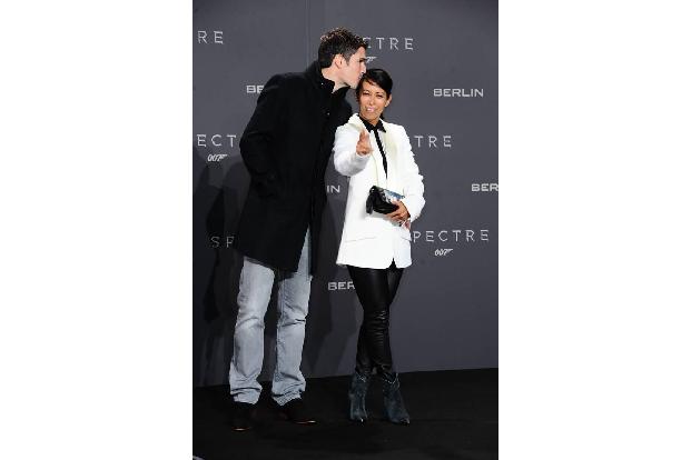 ...die gebürtige Darmstädterin mit ihrem Ansgar Niggemann besonders glücklich durch diesen Frühling schreiten kann. 