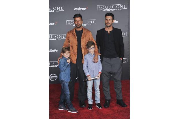 ...einer Leihmutter konnte sich Ricky Martin vor rund acht Jahren über seine Zwillingsjungs Matteo und Valentino freuen. Sei...