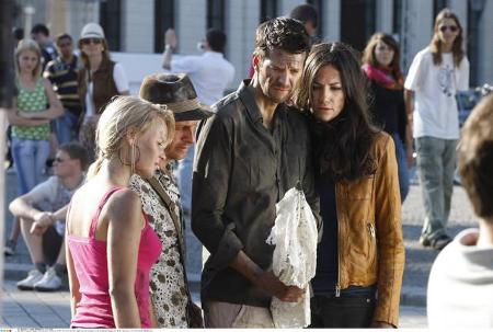 ...für 'Auf der Jagd nach der heiligen Lanze' stand das Traumpaar bereits 2009 gemeinsam vor der Kamera. Von Liebe sprach da...