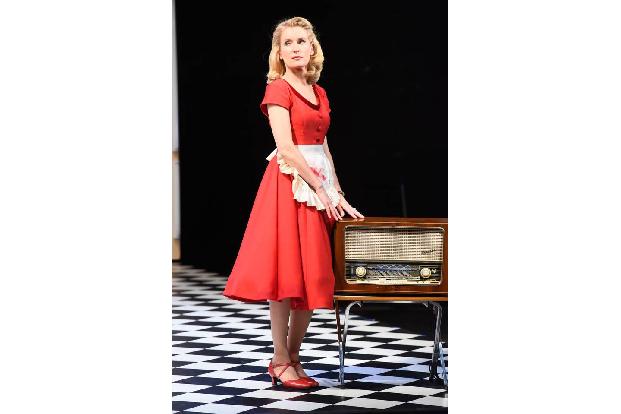 Man kennt sie eigentlich als toughe Tatort-Kommissarin Charlotte Lindholm, doch Maria Furtwängler kann auch anders. Aktuell ...