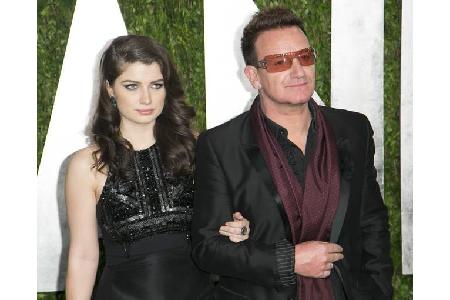 ...Filmpartnerin Eve Hewson ist bislang noch keinem größeren Publikum bekannt. Dabei dürfte sie Fans der Rockband U2 ein Beg...