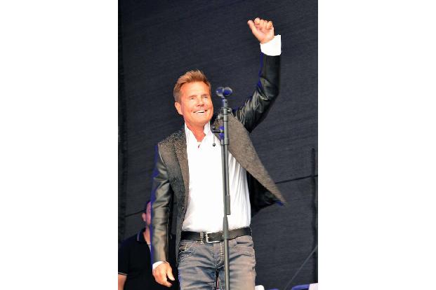 Wer am Samstagabend noch nichts zu tun hat, kann sich ja mal Dieter Bohlen auf die Liste schreiben. Der Poptitan, die 'Deuts...