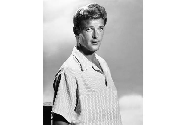 ...wie der Fernsehserie Simon Templar (1962–1969) oder James Bond sowieso für immer im Herzen bleiben. Eine Auszeichnung, di...