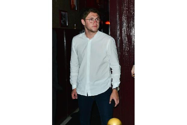 ...mit Ex-Bandkollegen Niall Horan eine kleine One-Direction-Reunion feierte. Anscheinend war das aber nicht genug und im Cl...