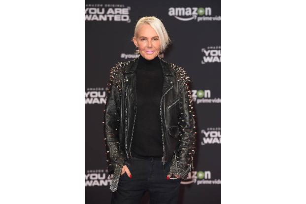 ... in den Gläsern ihr On- und Off-Freund Umut Kekilli spiegelt! Damit nicht genug: Auf dem Profil des türkischen Profi-Fußb...