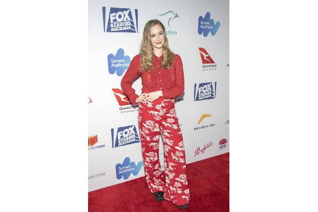 ...auf seinen Lorbeeren ausruhen sollte man sich nicht. Ashleigh Cummings wurde im Jahr 2010 durch 'Tomorrow, When the War B...