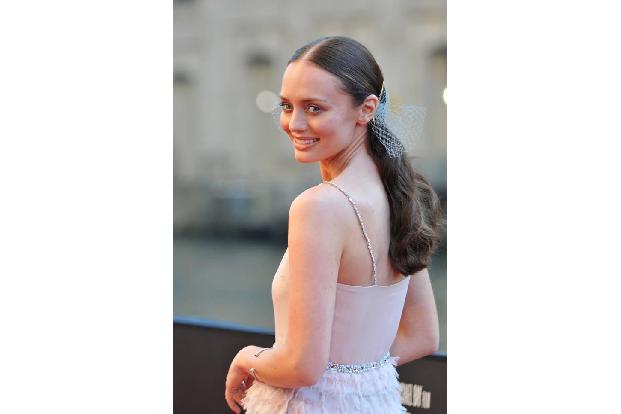 Die Schauspielerin Laura Haddock befindet sich aktuell wieder in anderen Umständen. Sehen konnte man das bei der Markteinfüh...