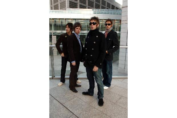 ...herrscht auch zwischen den Gallagher-Brüdern. Seit 2009 Noel seinen Ausstieg aus der Band bekannt gab und Liam daraufhin ...