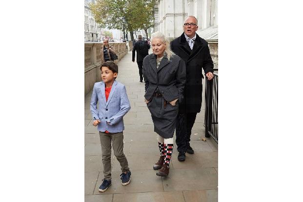 Sie ist und bleibt für immer ein Punk - da kann Vivienne Westwood auch noch so oft von der Queen zur Dame ernannt werden. Am...
