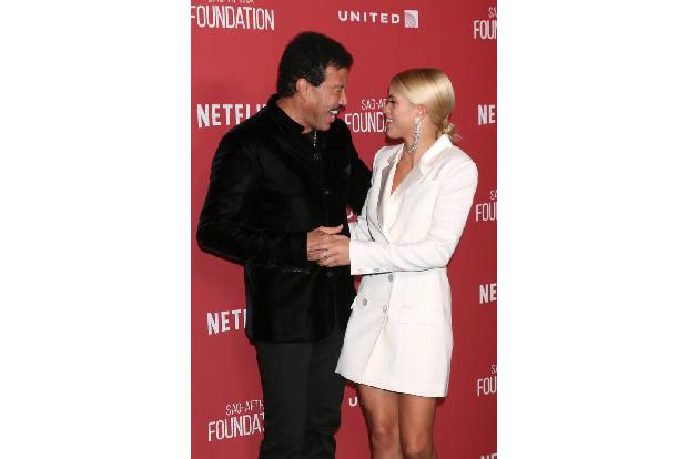 ...Sofia die allerdings noch braucht, wenn sie einen Vater wie Lionel hat? Wie auch immer: Es wurden nicht nur Preise vergeb...