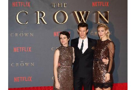 Da stehen sie endlich wieder vereint: Claire Foy, Matt Smith und Vanessa Kirby. Die drei sind unverzichtbar, wenn es um die...