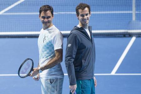 Zwei Legenden auf einem Platz: Andy Murray und Roger Federer hatten sich in Glasgow zu einem besonderen Match getroffen. Das...