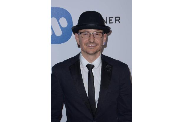 Mit nur 41 Jahren nahm sich der Frontmann der Gruppe Linkin Park am Mittwoch das Leben. Er hinterlässt sechs Kinder und eine...