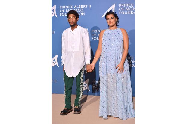 ...Nelly Furtado kam ebenfalls in Begleitung. Gerard Long II ist sein Name, wie sie ist auch er auch Musiker. Doch nicht all...