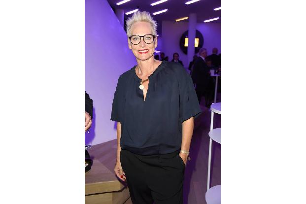 ...Talkshow-Urgestein Bärbel Schäfer. Doch nicht nur Moderatoren verirrten sich in die Hamburger Elbphilharmonie, auch...