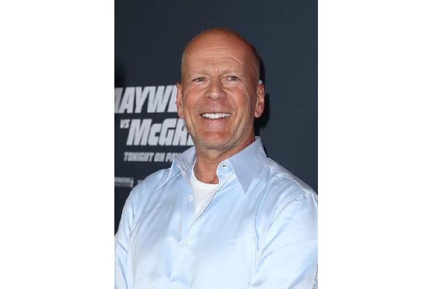 ...Bruce Willis in Deutschland geboren wurde - er ist der Sohn eines amerikanischen Militärs und einer in Kassel geborenen M...