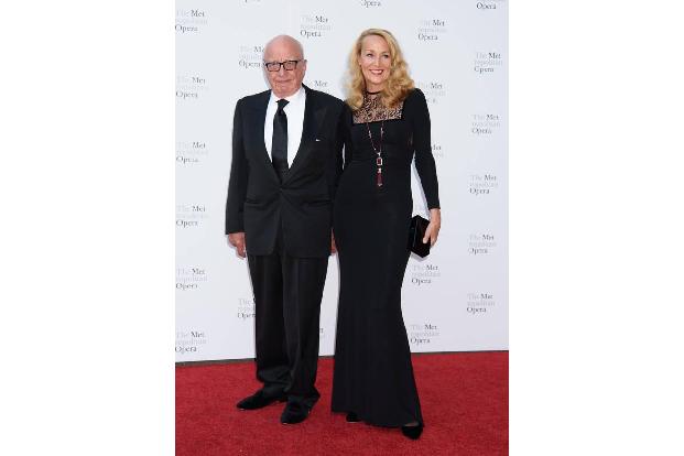 Jedes Jahr zeigen die Stars und Sternchen bei der Met Gala im Metropolitan Museum of Art, dass sie sich modisch was trauen. ...