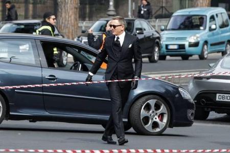 ...vor der Kamera stehen. Wie der Schauspieler in der 'The Late Show' von Stephen Colbert selbst preisgab, will er im 25. Bo...