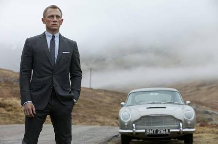 ...als James Bond hatte Daniel Craig vor über zehn Jahren in 'James Bond 007: Casino Royale' und bringt es seither auf insge...