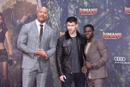 Dwayne Johnson, Kevin Hart und Nick Jonas haben auf ihrer Promotour am Mittwoch endlich Berlin erreicht. Am Potsdamer Platz ...