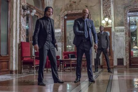 ...ist das neueste Werk mit Keanu Reeves. Bei 'John Wick: Kapitel 2' patzte man 13 Mal. So hat der Hauptdarsteller mal versc...