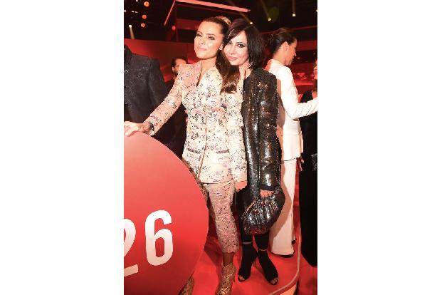 ...gehen Sophia und Simone Thomalla. Obwohl Neu-Freund Gavin Rossdale sicher auch sehenswert gewesen wäre, machte sich Mama ...