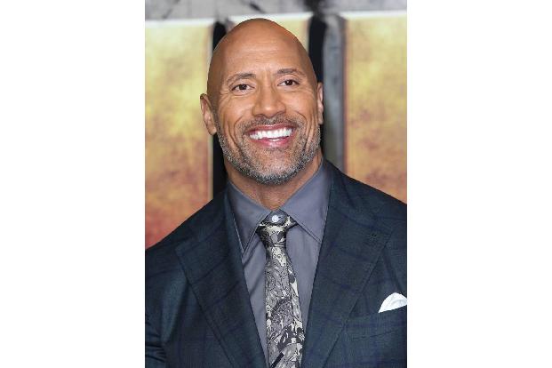 Dwayne Johnson hat dieses Jahr gut lachen! Der Schauspieler reitet auf einer Erfolgswelle der Extraklasse. Eine Geschichte, ...