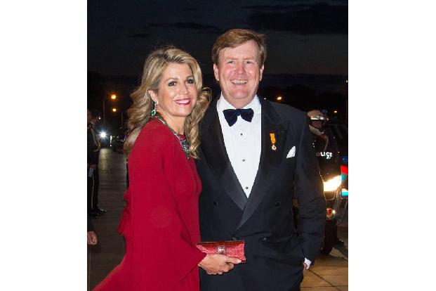 …König der Niederlande, heiratete am 2. Februar 2002 die Argentinierin Máxima Zorreguieta Cerruti. Nach der Eheschließung gi...