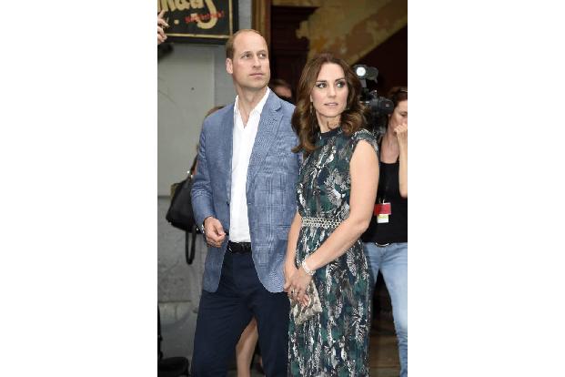 …im gleichen Zimmer zelebrierten Prinz William und seine Kate ihre Eheschließung. Am 29. April 2011 traten die beiden in der...