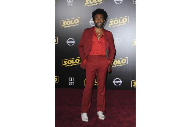 ...mit jungen Gesichtern sehen. Donald Glover hat seinen Auftritt als junger Lando Calrissian. Wir erinnern uns: In den 'Sta...