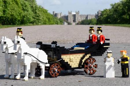 ...die royale Hochzeit aus Legosteinen nach. Im LEGOLAND® Windsor Resort kann man den großen Tag damit praktisch jetzt schon...