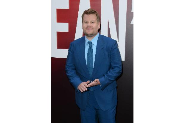 ...TV-Liebling James Corden, der als Ermittler John Frazier die verbrecherischen Damen im Visier hat. Ins Visier genommen wu...