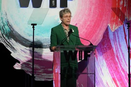 ...teilte Oscarpreisträgerin Frances McDormand mit dem Publikum: Sie stellte den Kurzfilm '45 Years of Advocacy Celebration'...