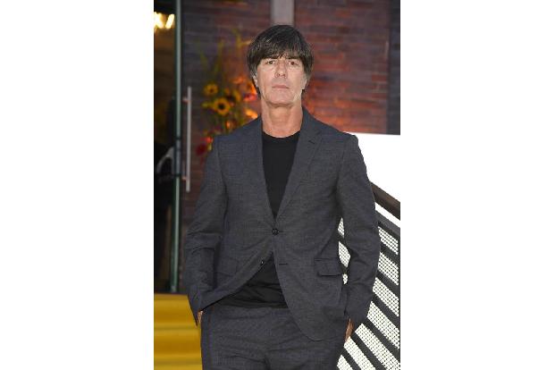 Ehrliche und direkte Worte sind sein Ding - es ist allerdings das erste Mal, dass Bundestrainer Joachim Löw derart hart mit ...