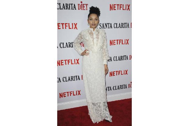 ...Newcomerin Jaylen Barron auf dem Red Carpet trieb, ist noch ungeklärt. Übernimmt sie eine Gastrolle in 'Santa Clarita Die...