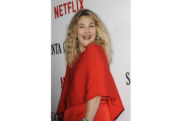 ...zu kuscheln! So gut gelaunt Drew Barrymore auf dem Netflix-Event auch war: Insgeheim hatte sie eine Mission. Sie musste s...