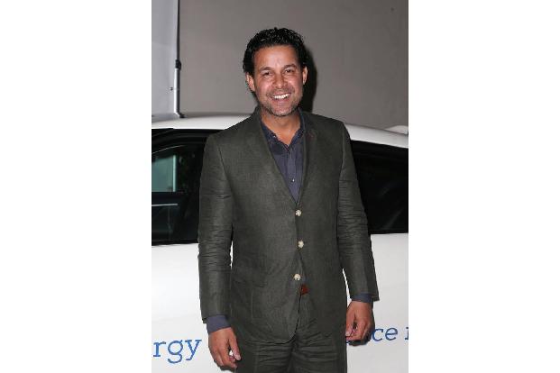 ...posieren musste zwar Jon Huertas, doch dem 