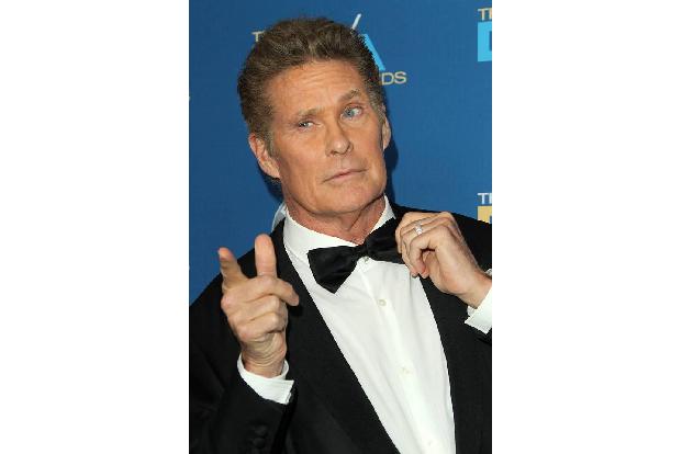 ...Flasche, auch Männer kämpfen immer wieder gegen ihre Dämonen. 90er-Ikone David Hasselhoff hatte es dabei besonders hart: ...
