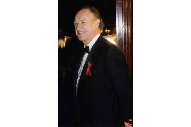 ...Gene Hackman bereits seit 2004, denn in jenem Jahr hängte er seine Hollywood-Karriere an den Nagel und griff zur Feder. G...