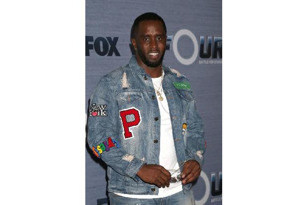...hat auch Diddy investiert, denn er machte den Großteil seines Geldes (immerhin 825 Millionen Dollar) mit seiner Tequila-F...