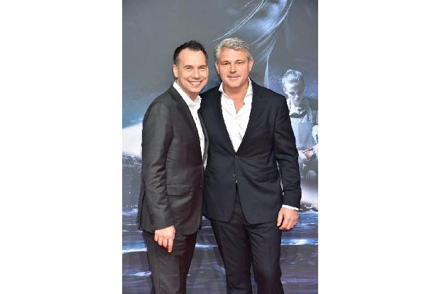 ...sind da Beststeller-Autor Sebastian Fitzek und sein Co-Autor, der Gerichtsmediziner Michael Tsokos, für den das sezieren ...