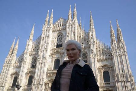 Rodrigo lebt ein Jetset-Leben, denn dank seiner vielen TV-Termine, reist er durch die Welt. Anfang des Jahres schaute er sic...