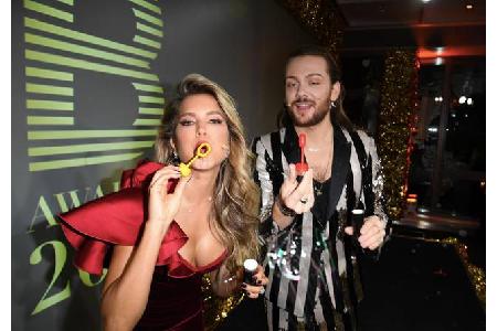 Zum zweiten Mal führten Sylvie Meis und ihr Kollege Riccardo Simonetti durch den bunten Abend. Sylvie bestach dabei in einem...