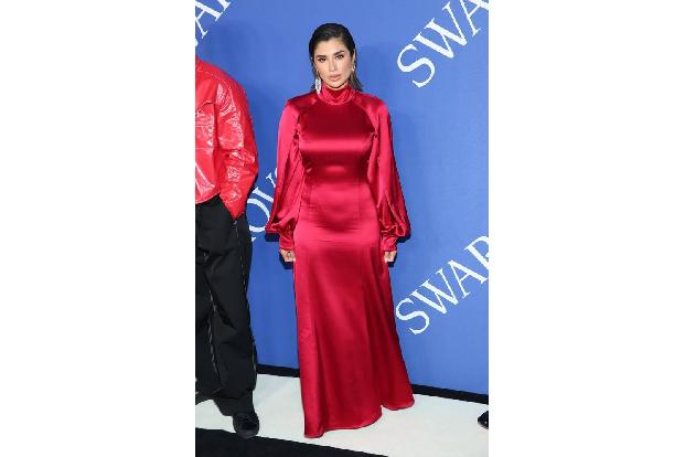 ...Diane Guerrero an ihrer Seite, einer der Stars aus 'Orange Is The New Black'. Die wiederum hatte gleich ihre Kollegin Aly...