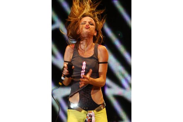 ...Juliette Lewis spielt mittlerweile die Musik sogar die erste Geige. Nachdem sie 2009 bei ihrer Rockband Juliette and the ...
