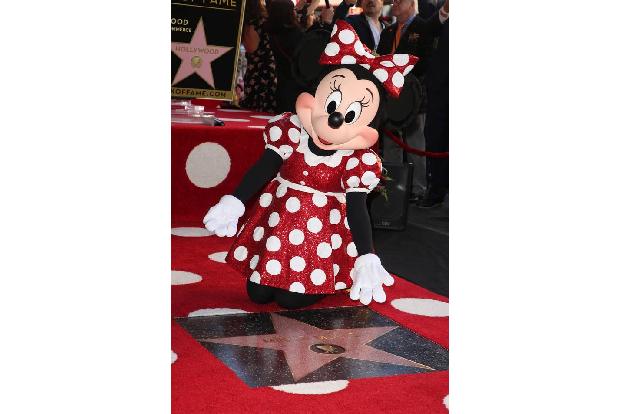 Minnie Maus hat es geschafft! Der 2627. Stern auf dem Walk of Fame in Hollywood trägt ihren Namen. Dass sie so ein freudiges...
