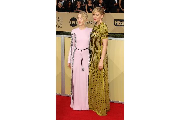 ...man das nicht von jeder Promi-Dame behaupten konnte. Bei Saoirse Ronan in Louis Vuitton und Greta Gerwig in Bottega Venet...